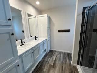 The opal (28483f) interior and bathroom home features
