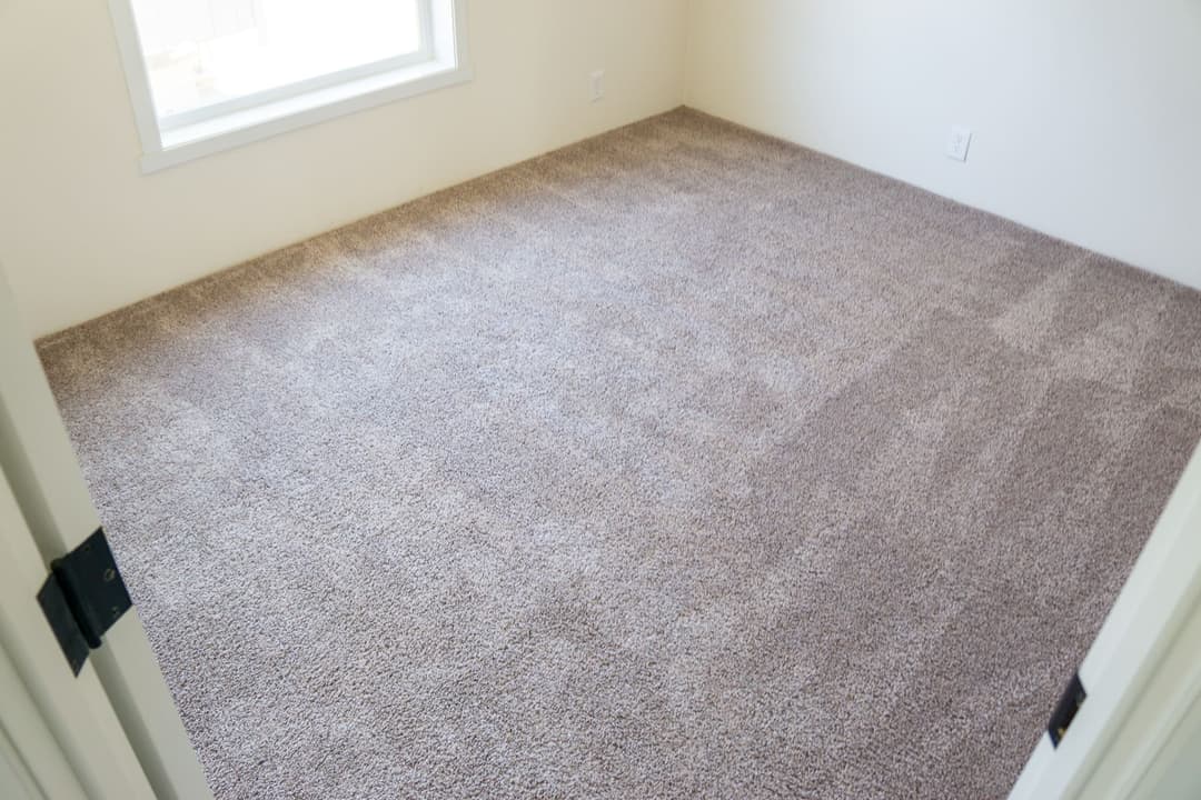 The opal (28483f) interior and bedroom home features